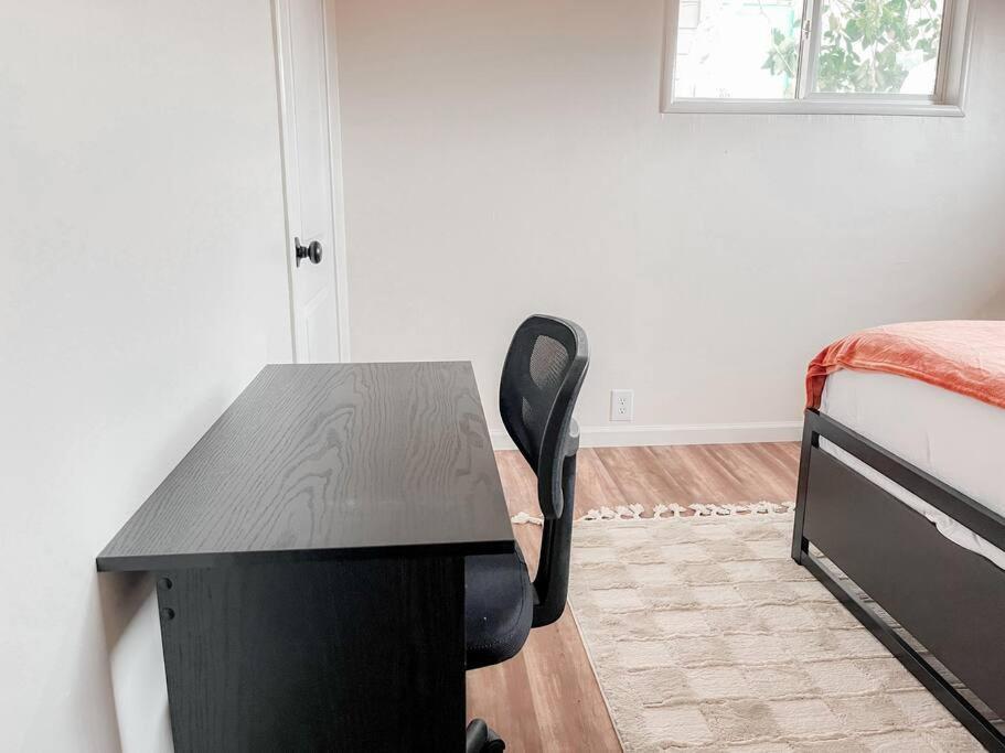 Beautiful Coast Home 3 Minutes From Beach!