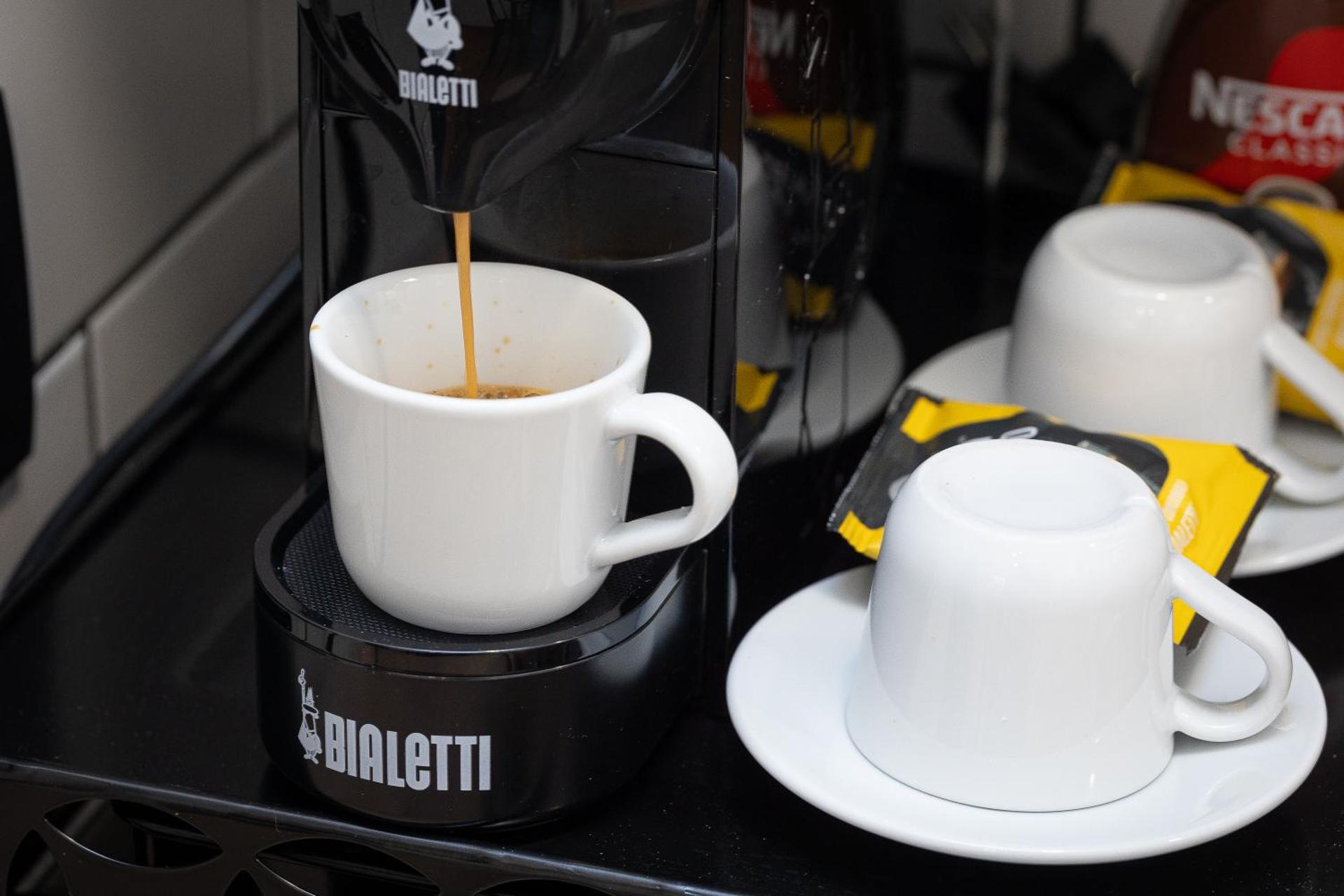 Coffee/tea facilities