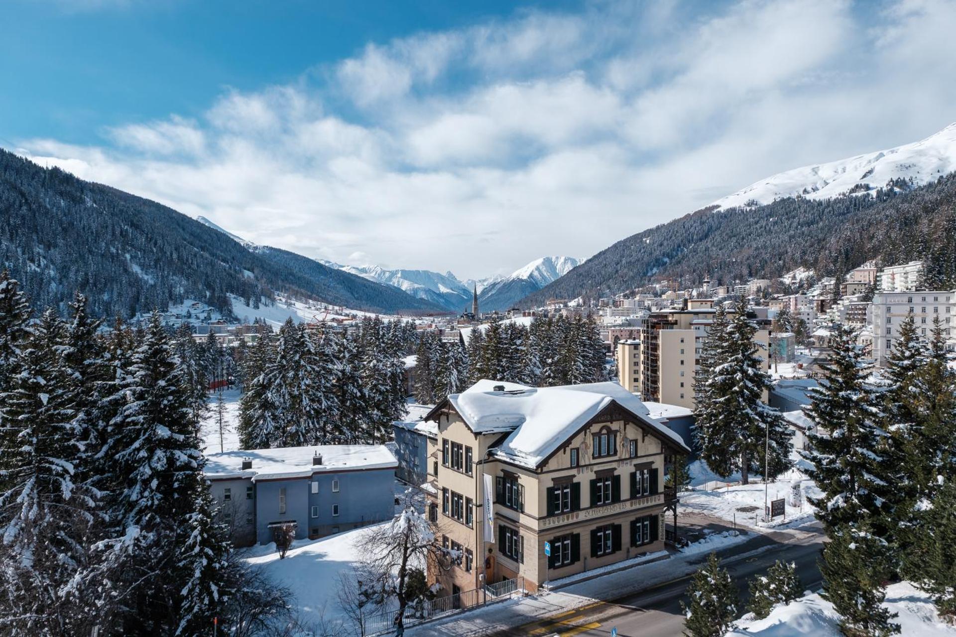 Heart of Davos apartments