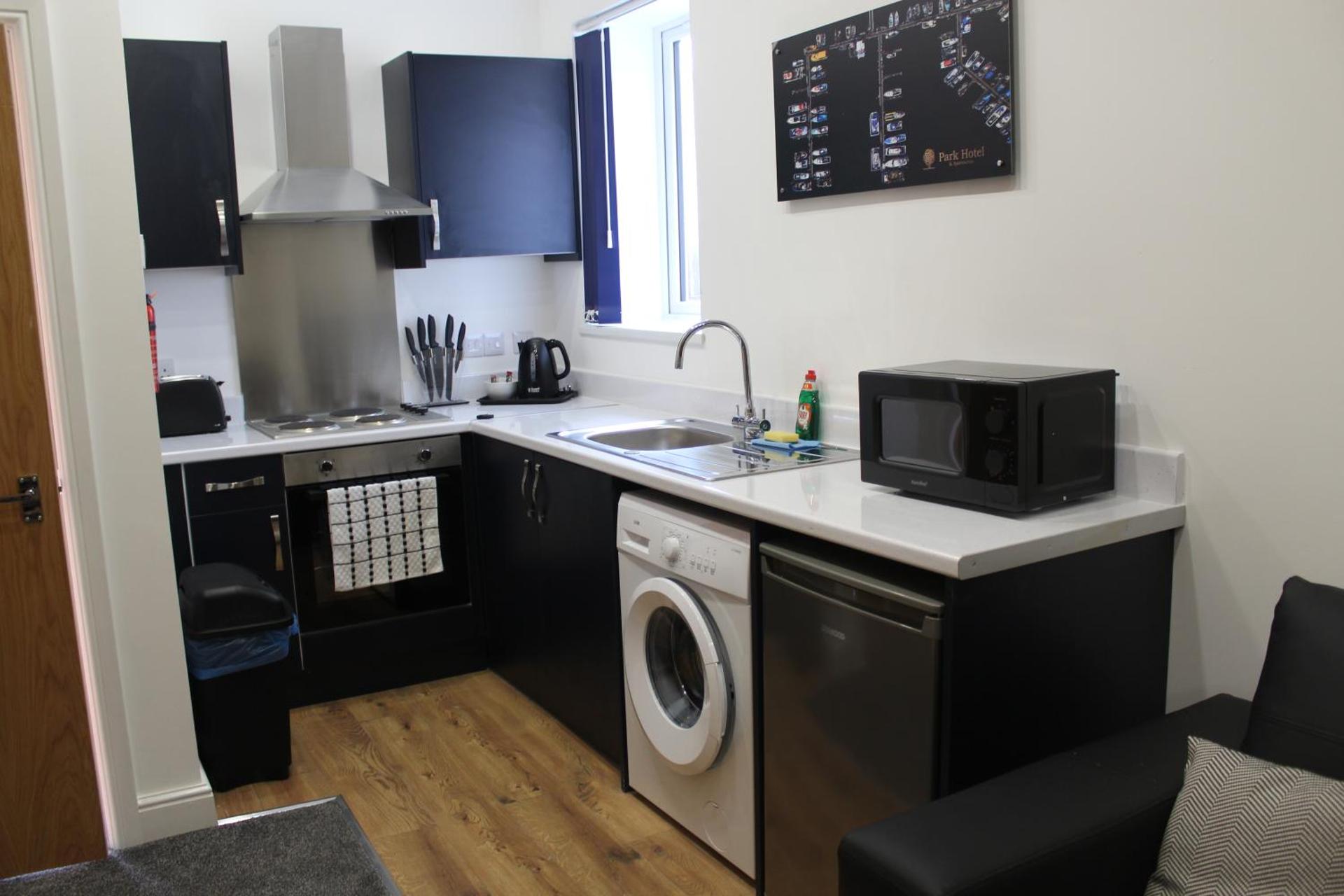 Park Hotel & Apartments