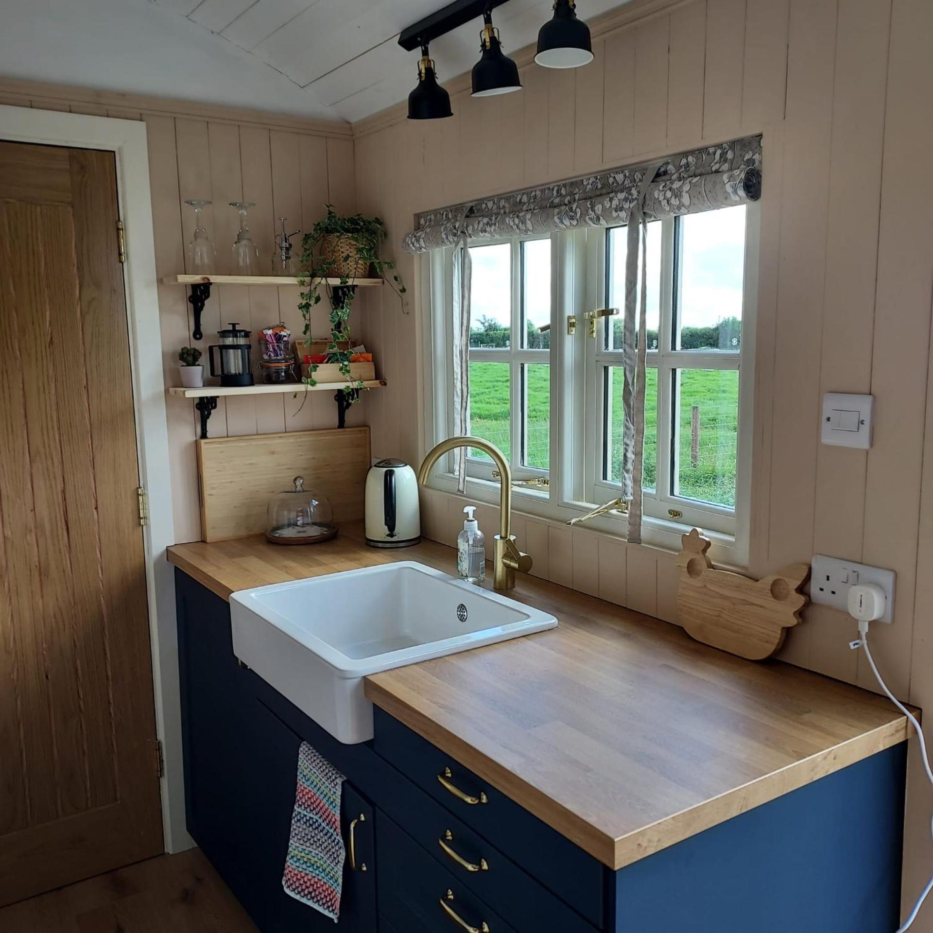 Abbeyview House B&B and Glamping