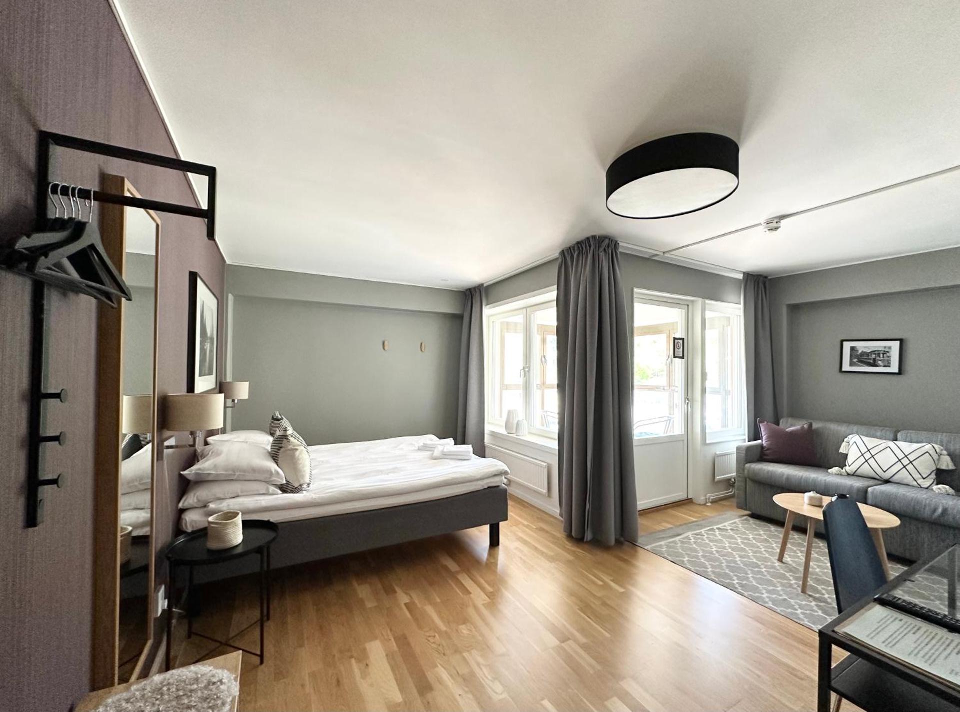 Photo of the whole room