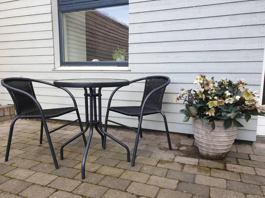 Charmerende villalejlighed på 80 kvm inklusiv gårdhave