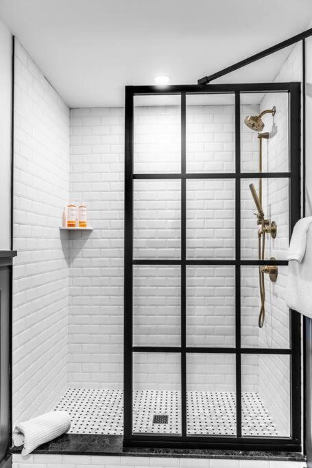 DTWN Historic Hotel, The Phenix, Ground Floor, Room # 100