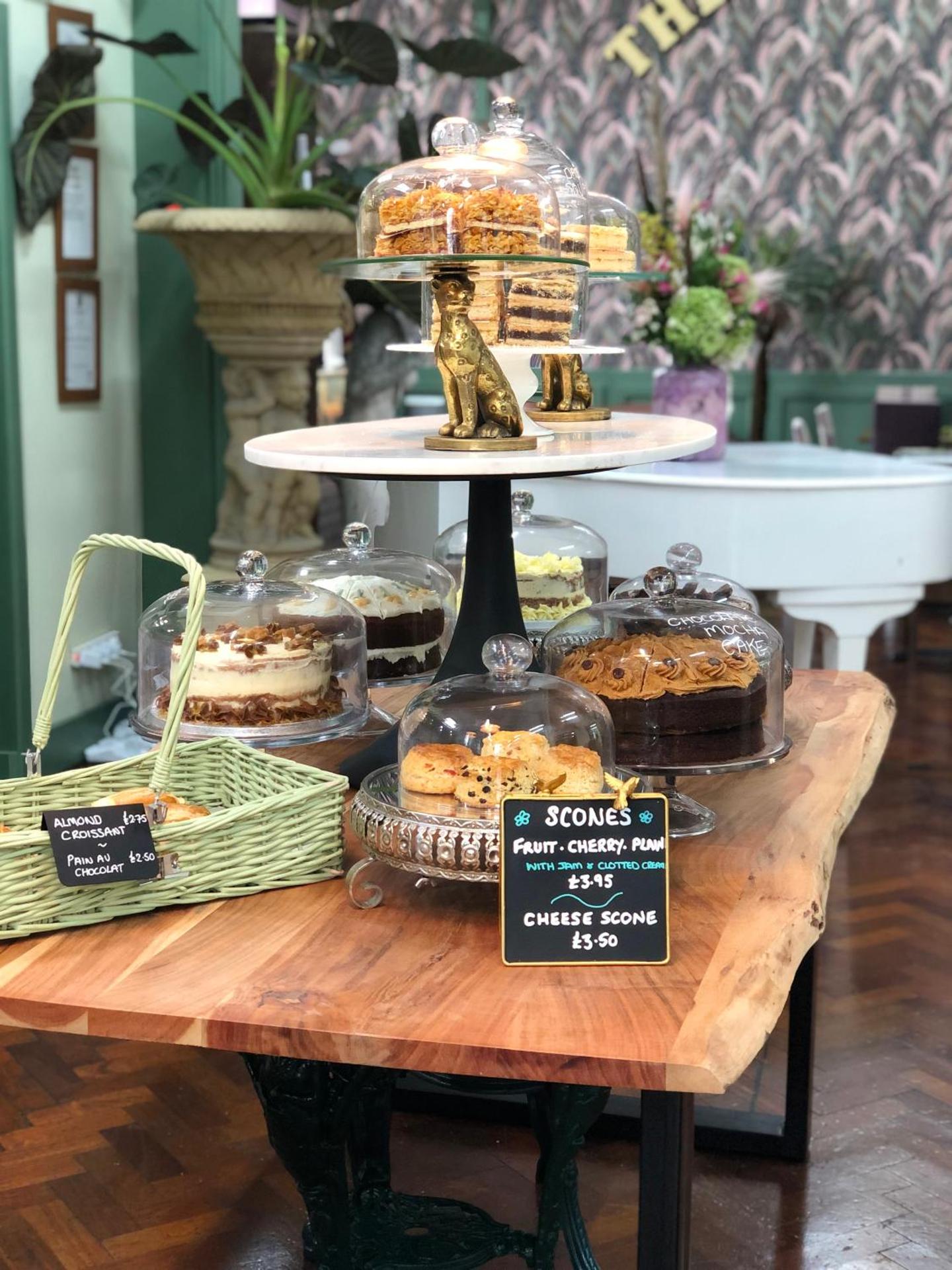 Restaurant/places to eat