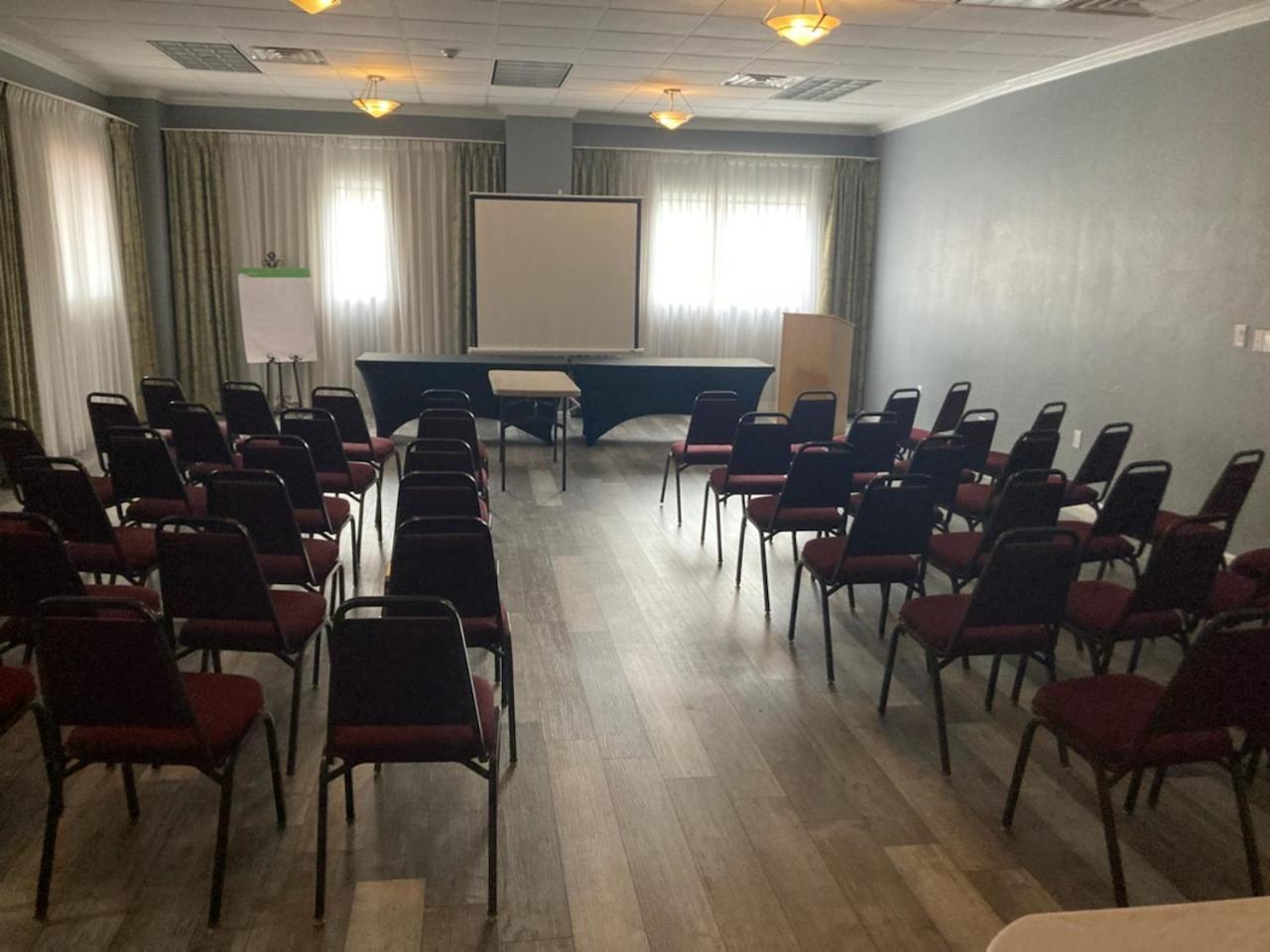 Meeting/conference room