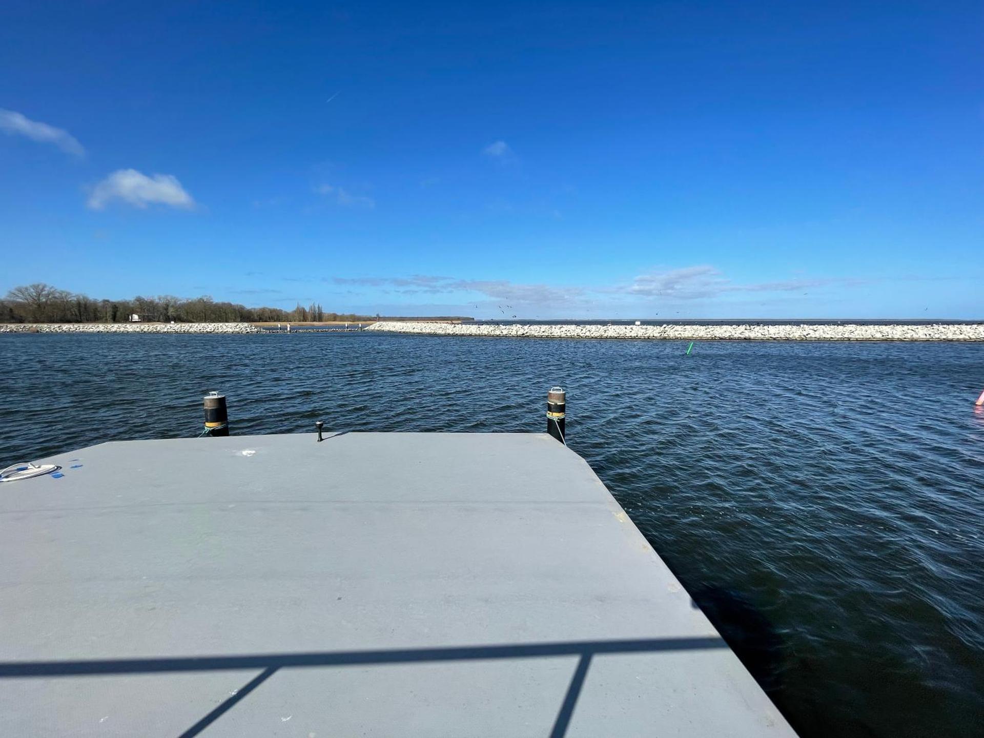 Hausboot Fjord Baltica mit Dachterrasse in Barth