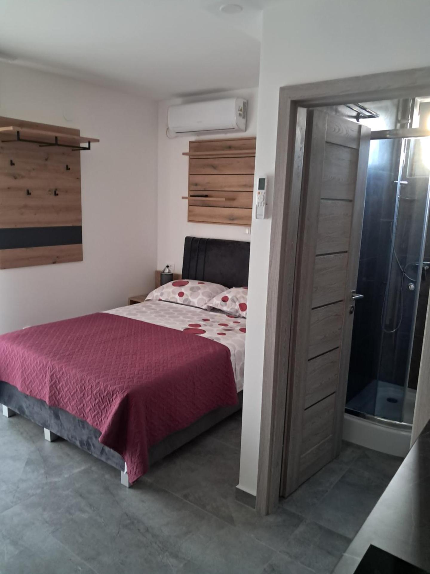 Apartments Peričić