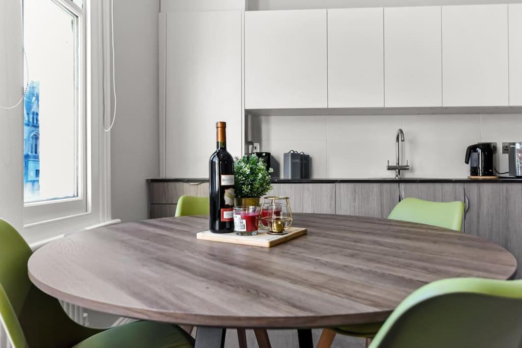 Cozy Battersea apartment Sleep 5 Easy Access to Central London