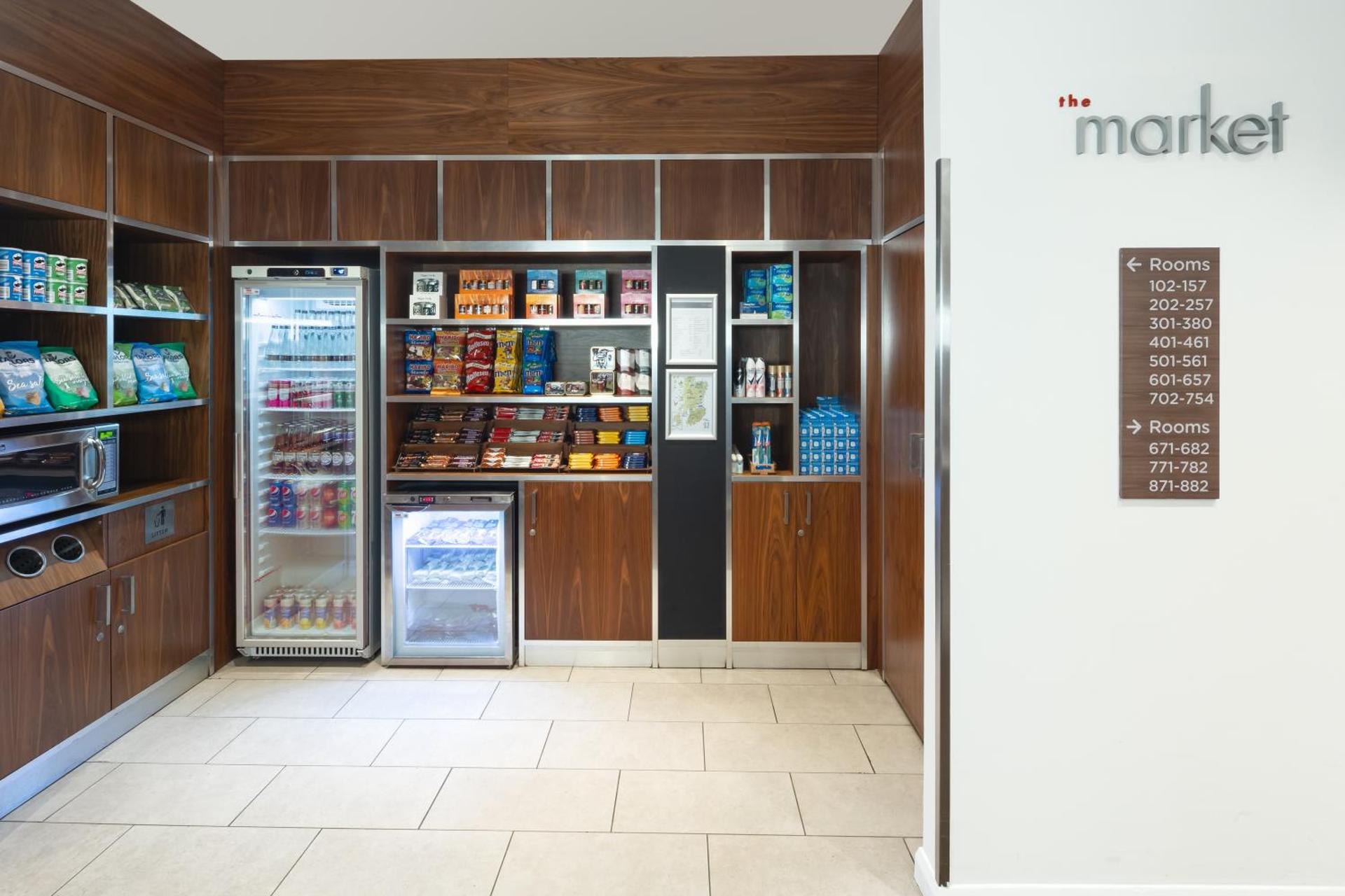 Restaurant/places to eat