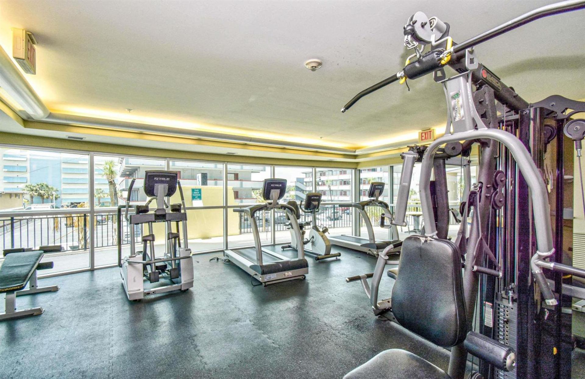 Bay View Resort 1004A