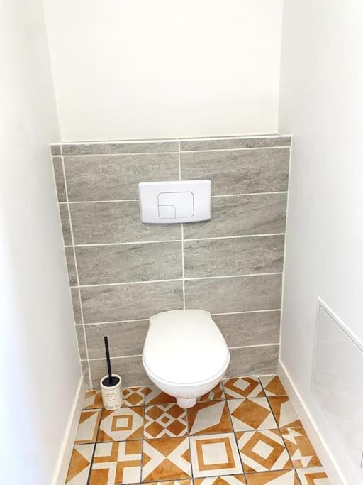 Le Métropolitain-proche centre-clim-tout équipé-linges fournis