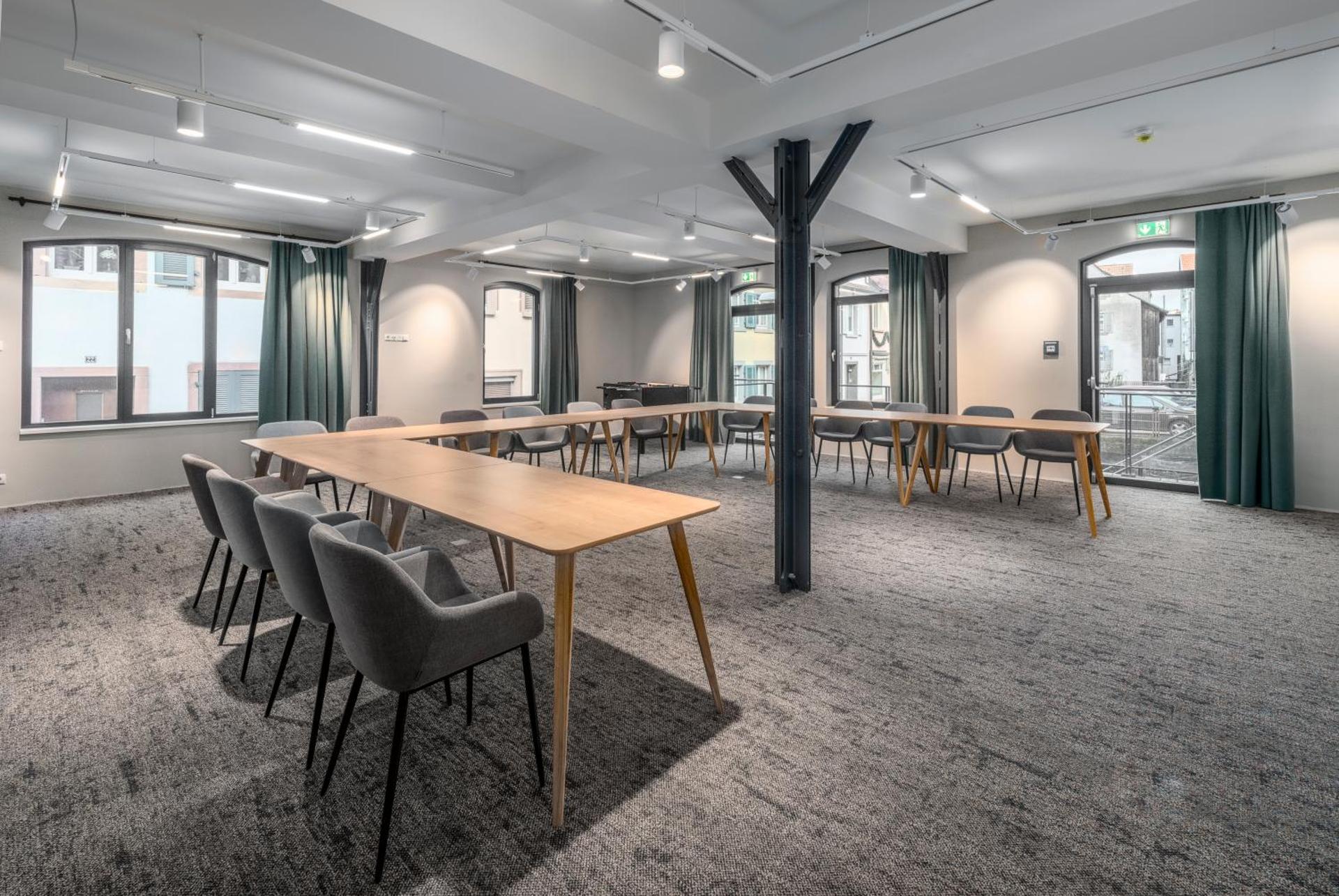 Meeting/conference room