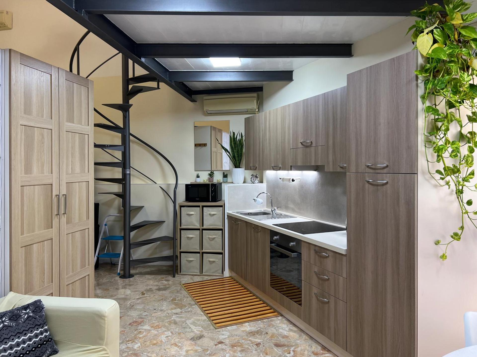 Kitchen or kitchenette