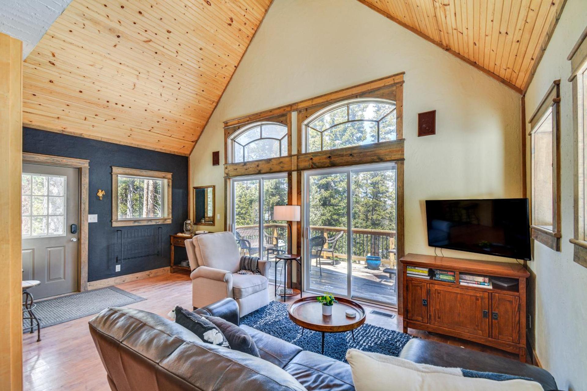 24-0139 Cabin in Fairplay Close to Trails!