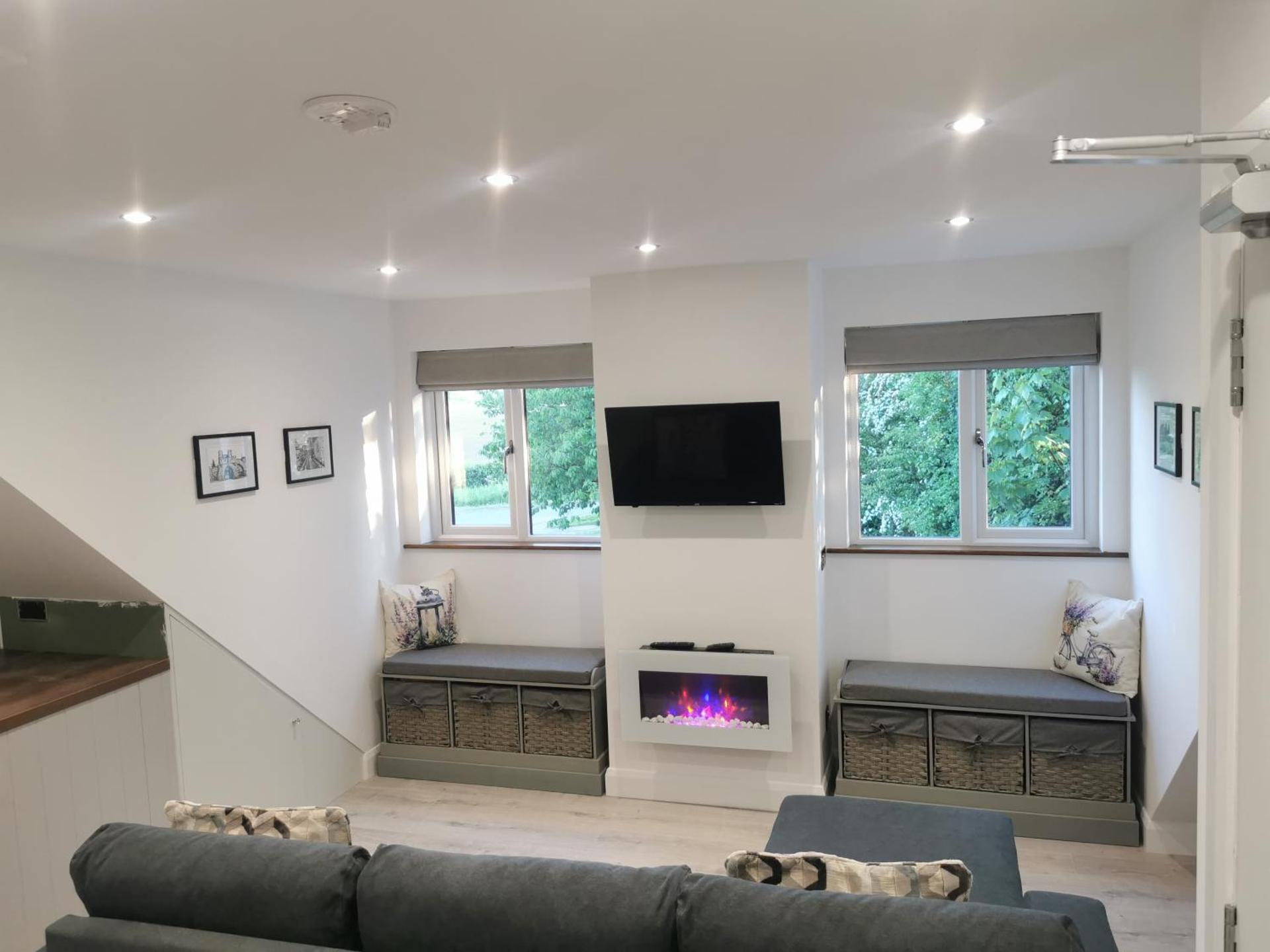 Communal lounge/ TV room