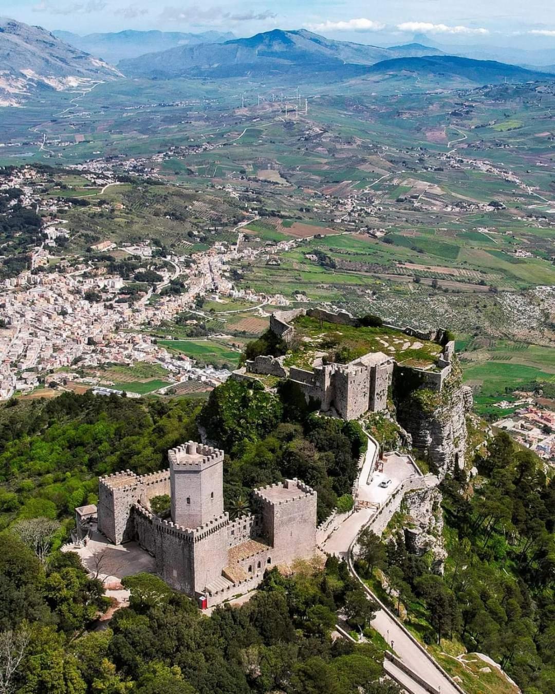 A Due Passi Dal Molino