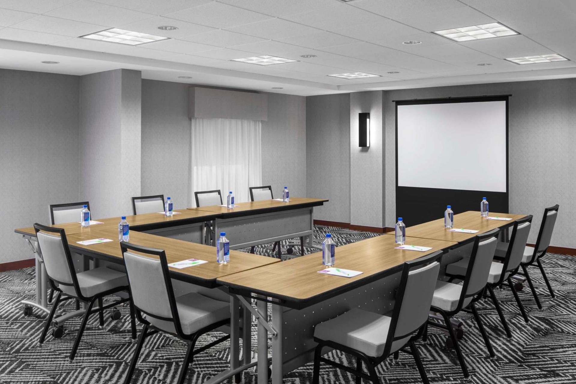 Meeting/conference room