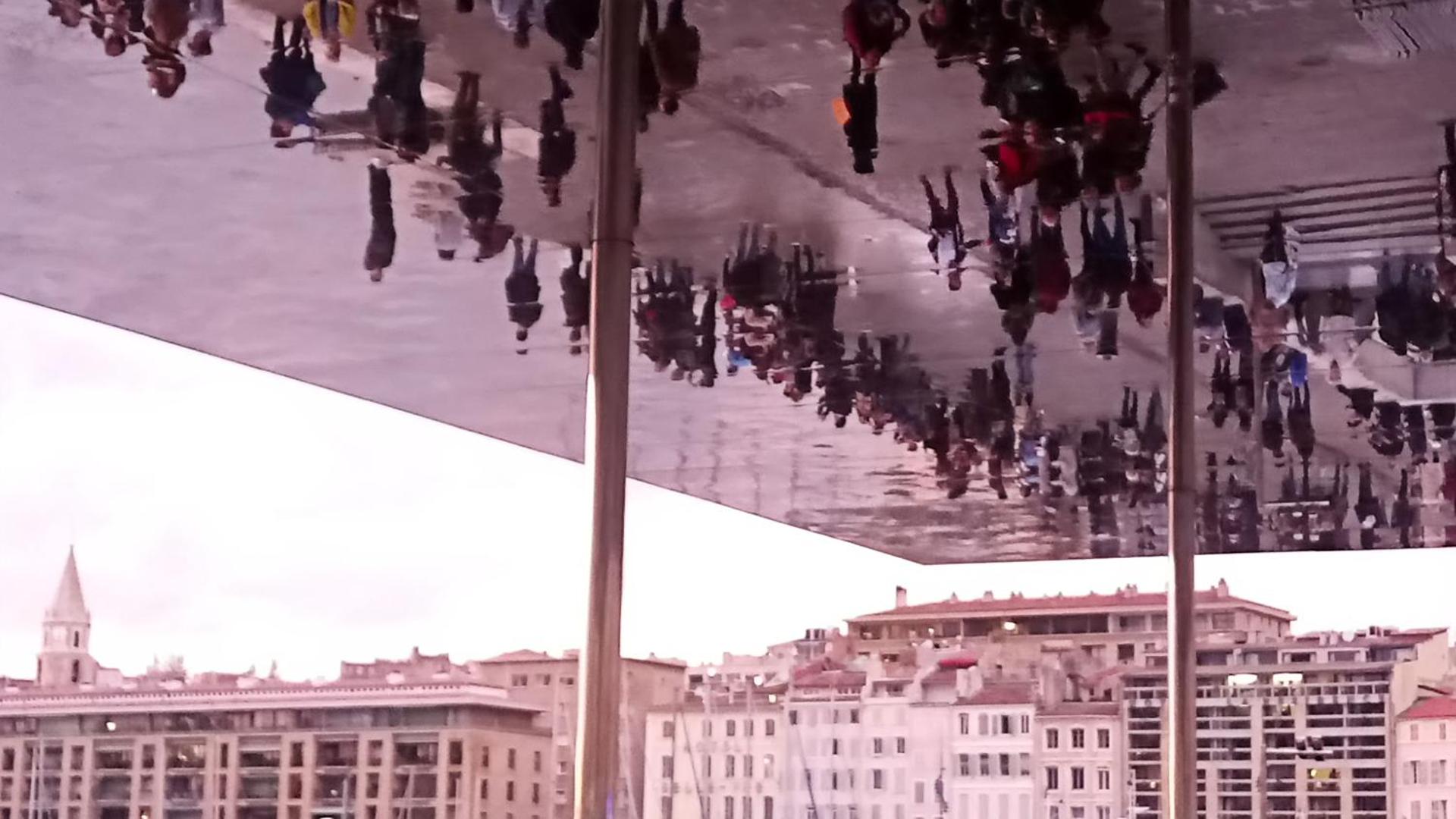 - - Maison ŪMA - - Wifi, Netflix, Mer et Centre