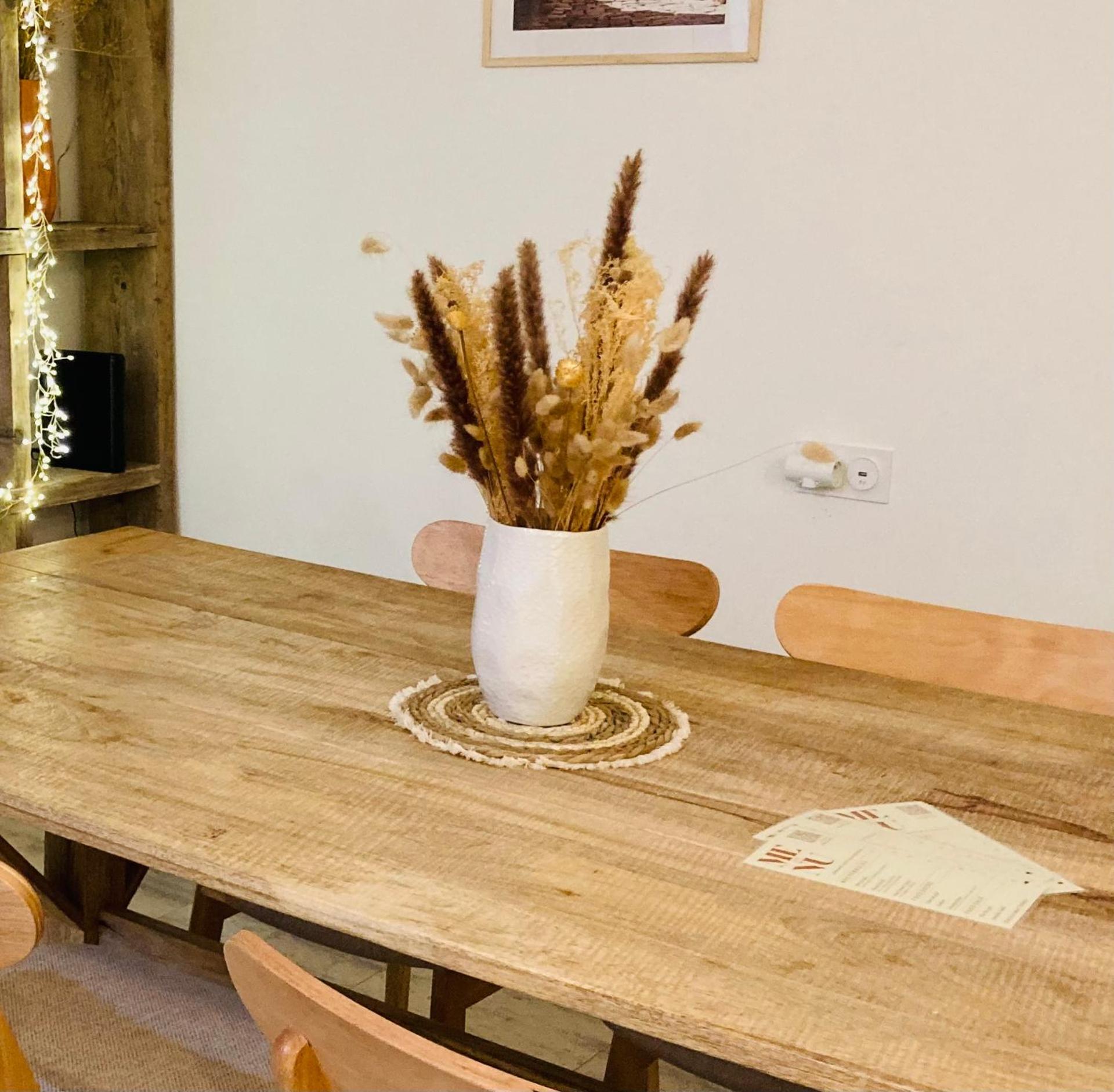 - - Maison ŪMA - - Wifi, Netflix, Mer et Centre