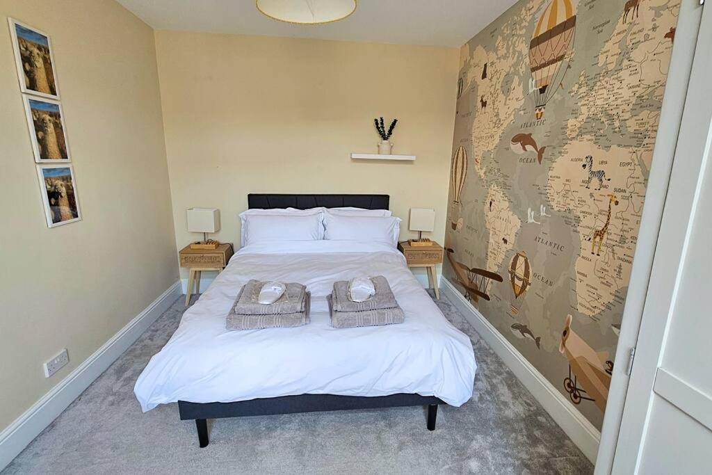 Stunning terraced house next to York Racecourse