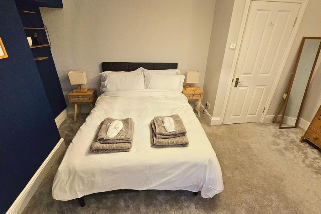 Stunning terraced house next to York Racecourse