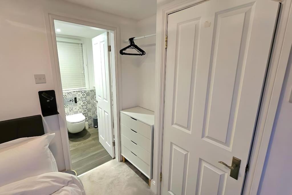 Stunning terraced house next to York Racecourse