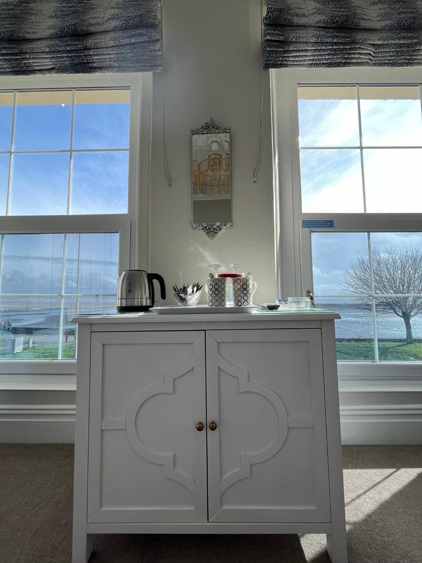 Coffee/tea facilities