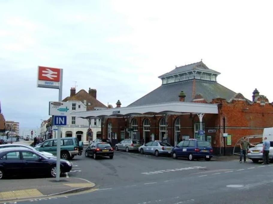 Cosy Ground Floor Apartment