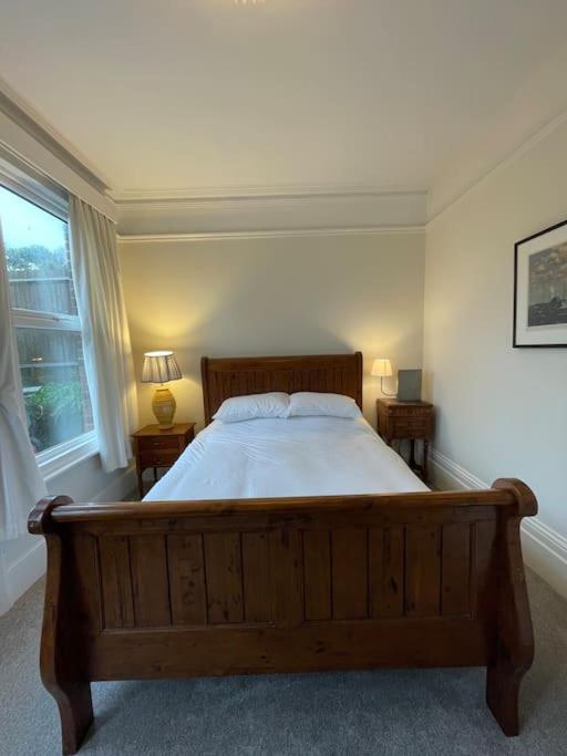 Cosy Ground Floor Apartment