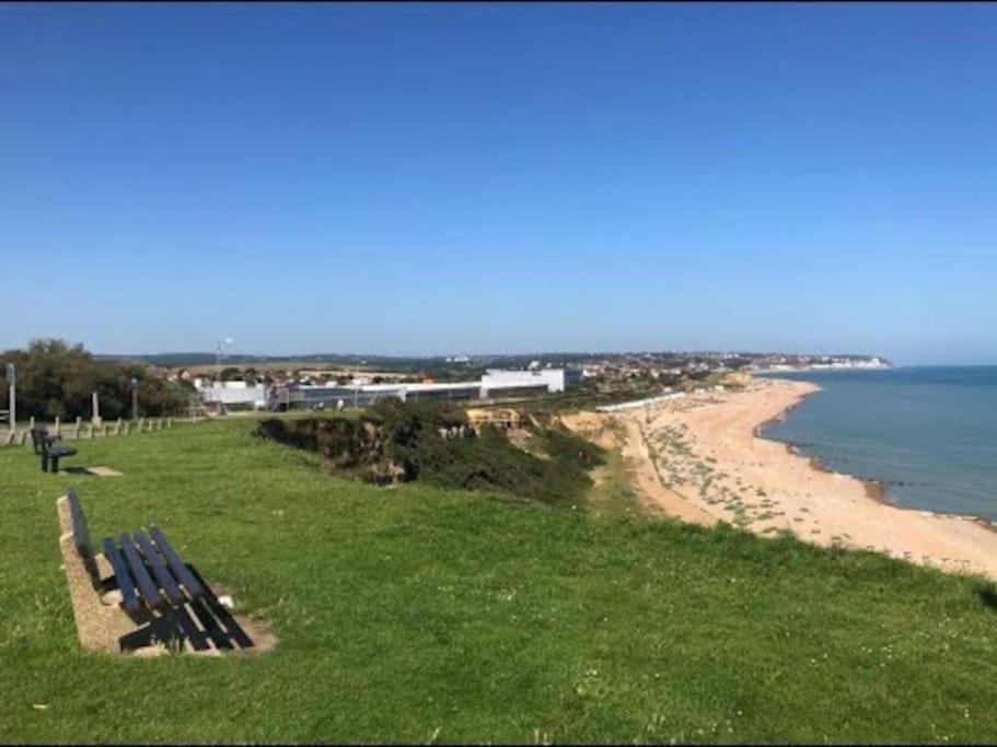 Cosy Ground Floor Apartment