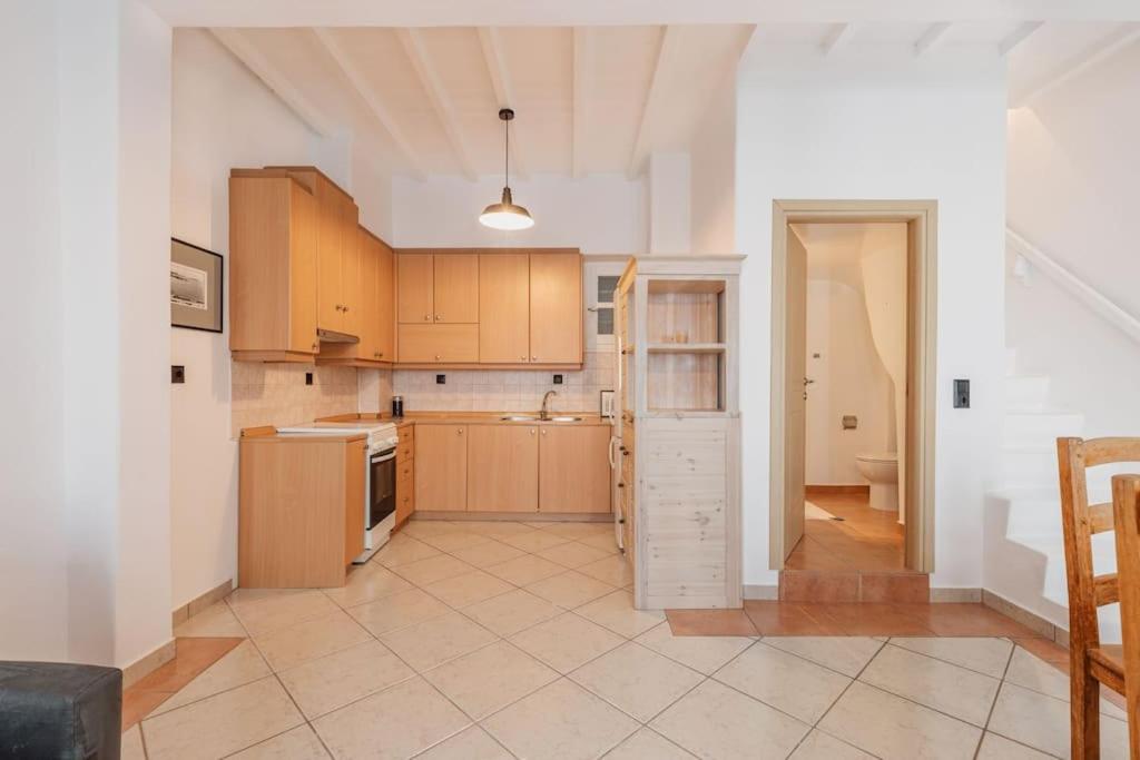 Ikade Mykonos Down Town