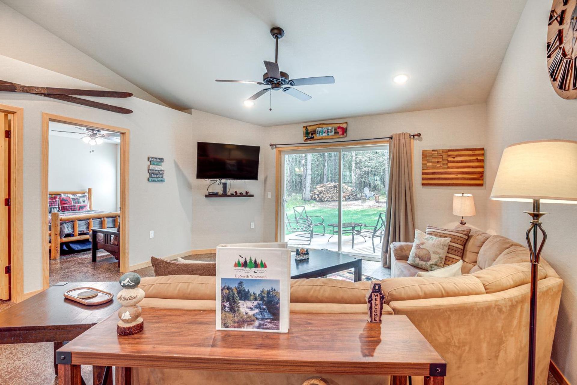 Northwoods Cabin - Near 3 Woodruff Lakes