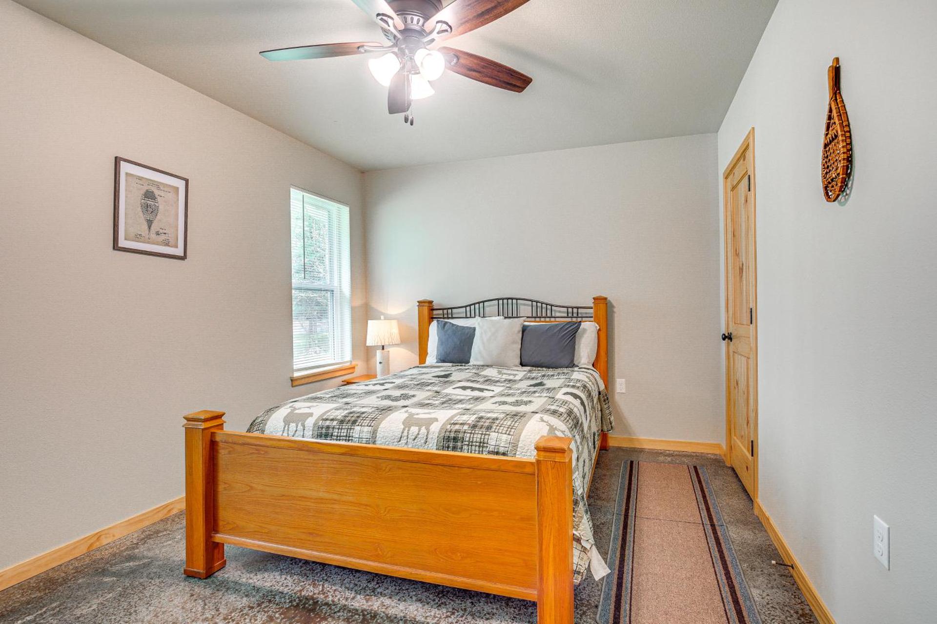 Northwoods Cabin - Near 3 Woodruff Lakes