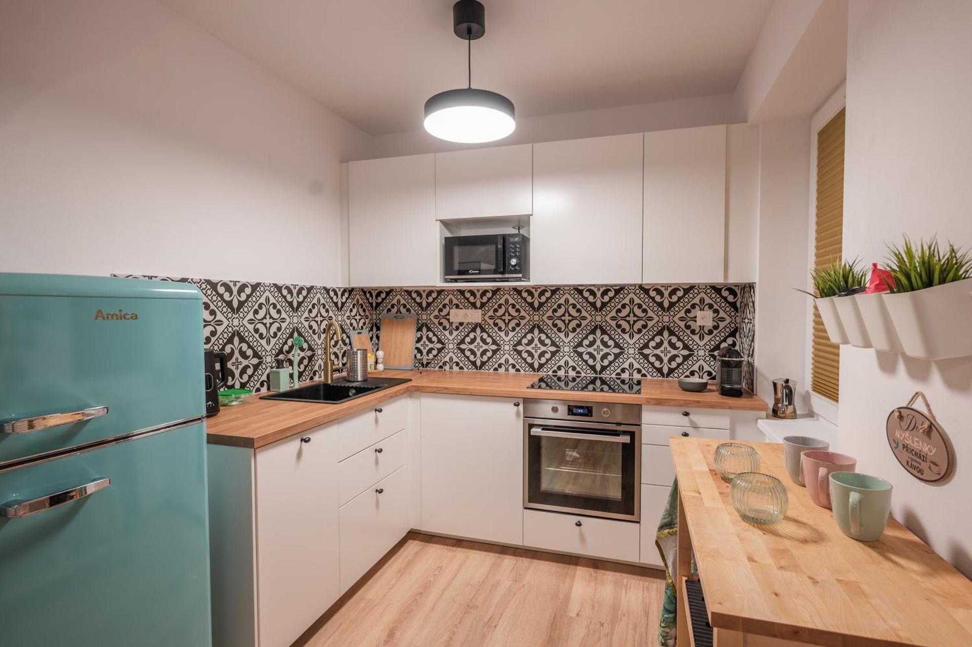 Kitchen or kitchenette