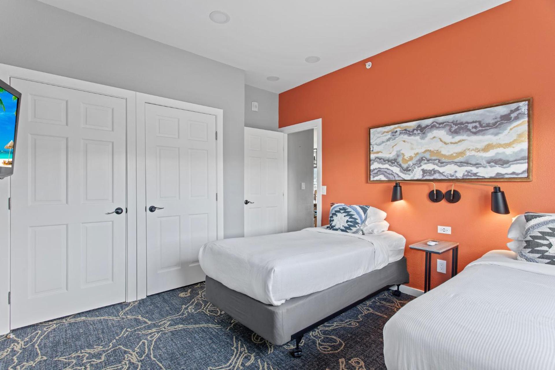 Coyote Mountain Lodge