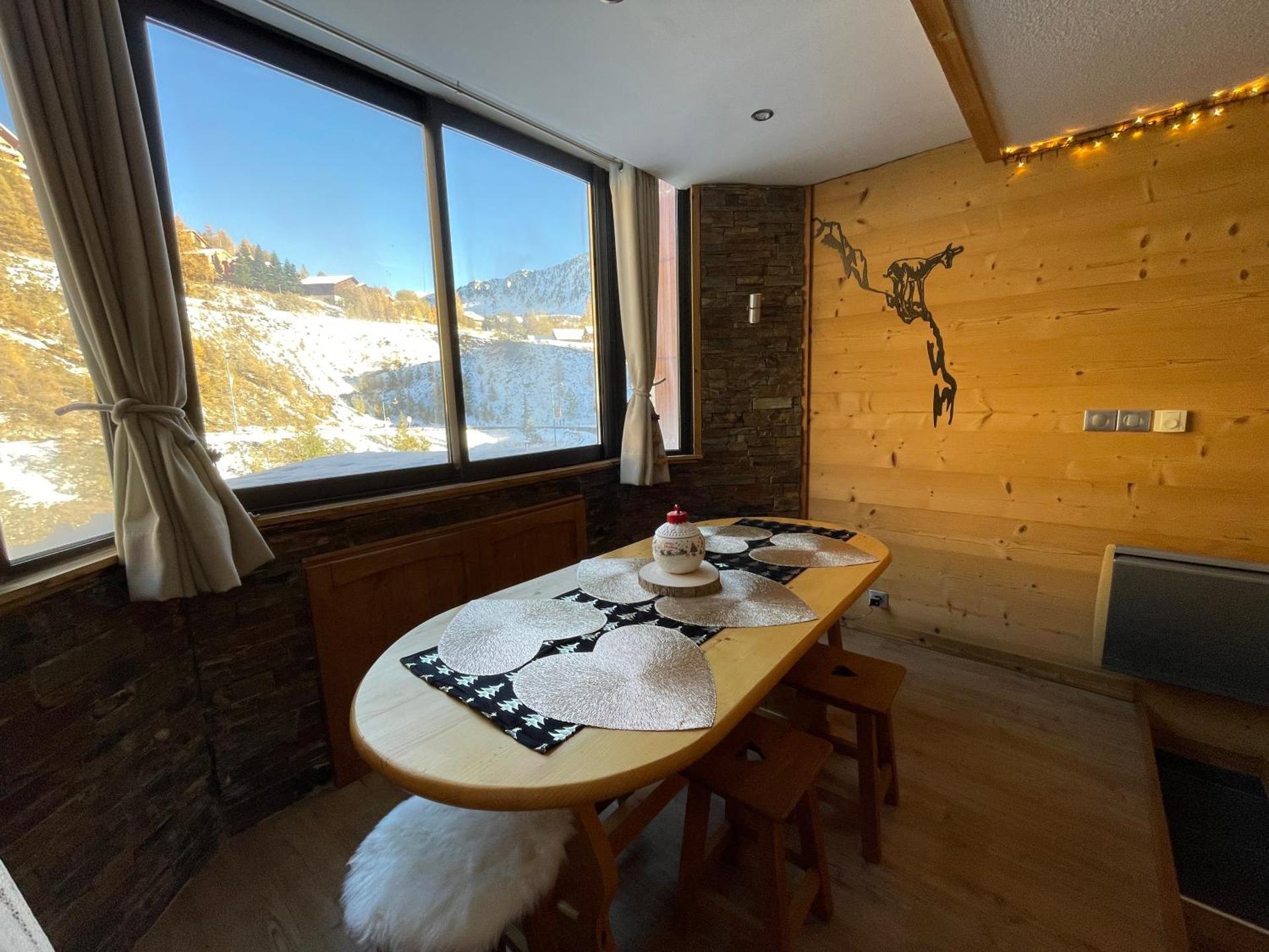 Isola 2000 centre galerie 6 couchage 35m2 aux pieds des pistes