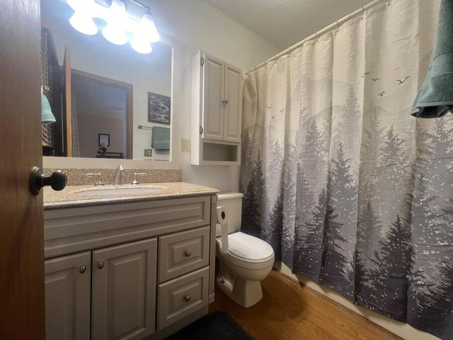 Crescent Ridge gated golf with fast wifi and fireplace