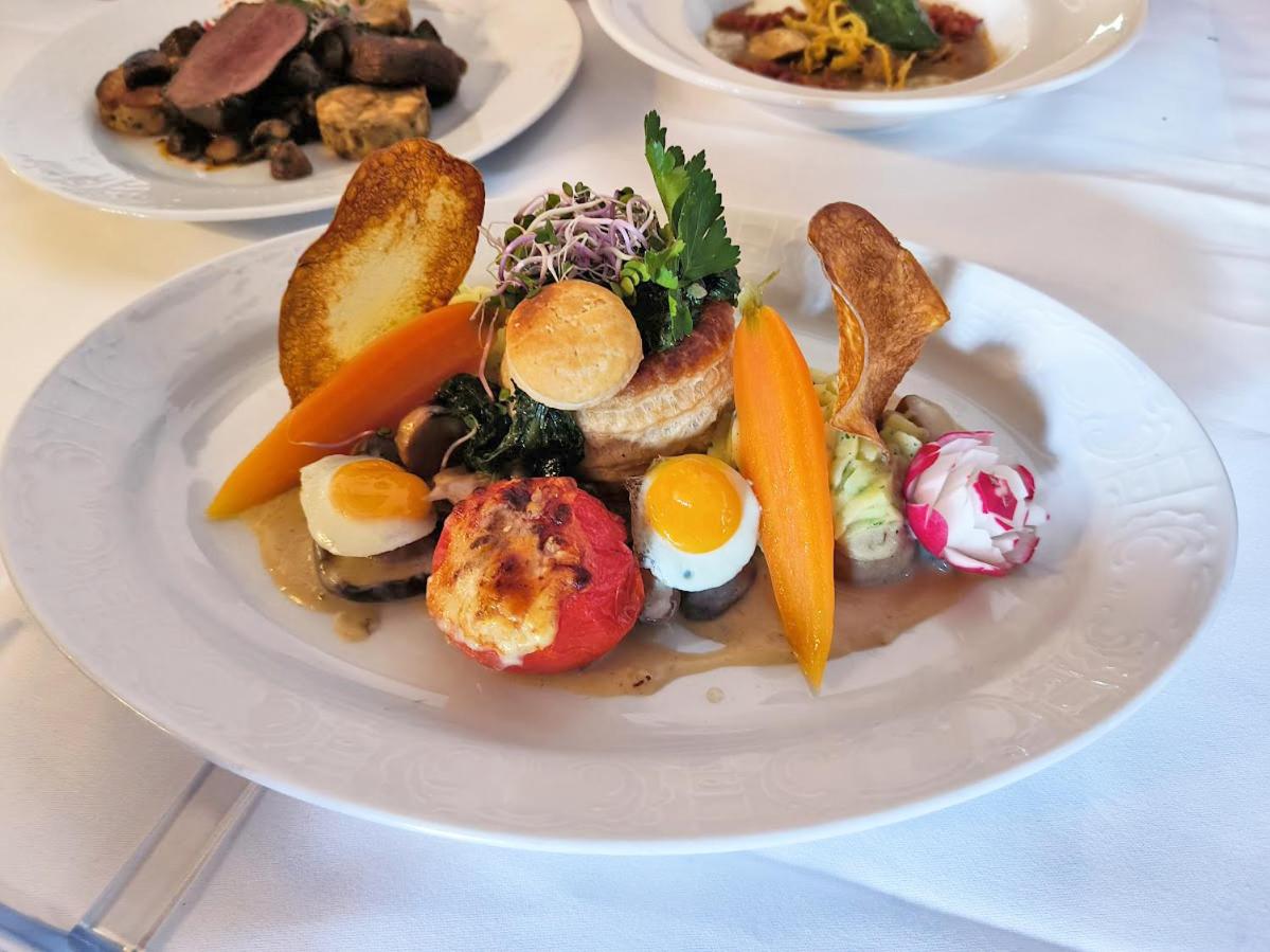 Restaurant/places to eat