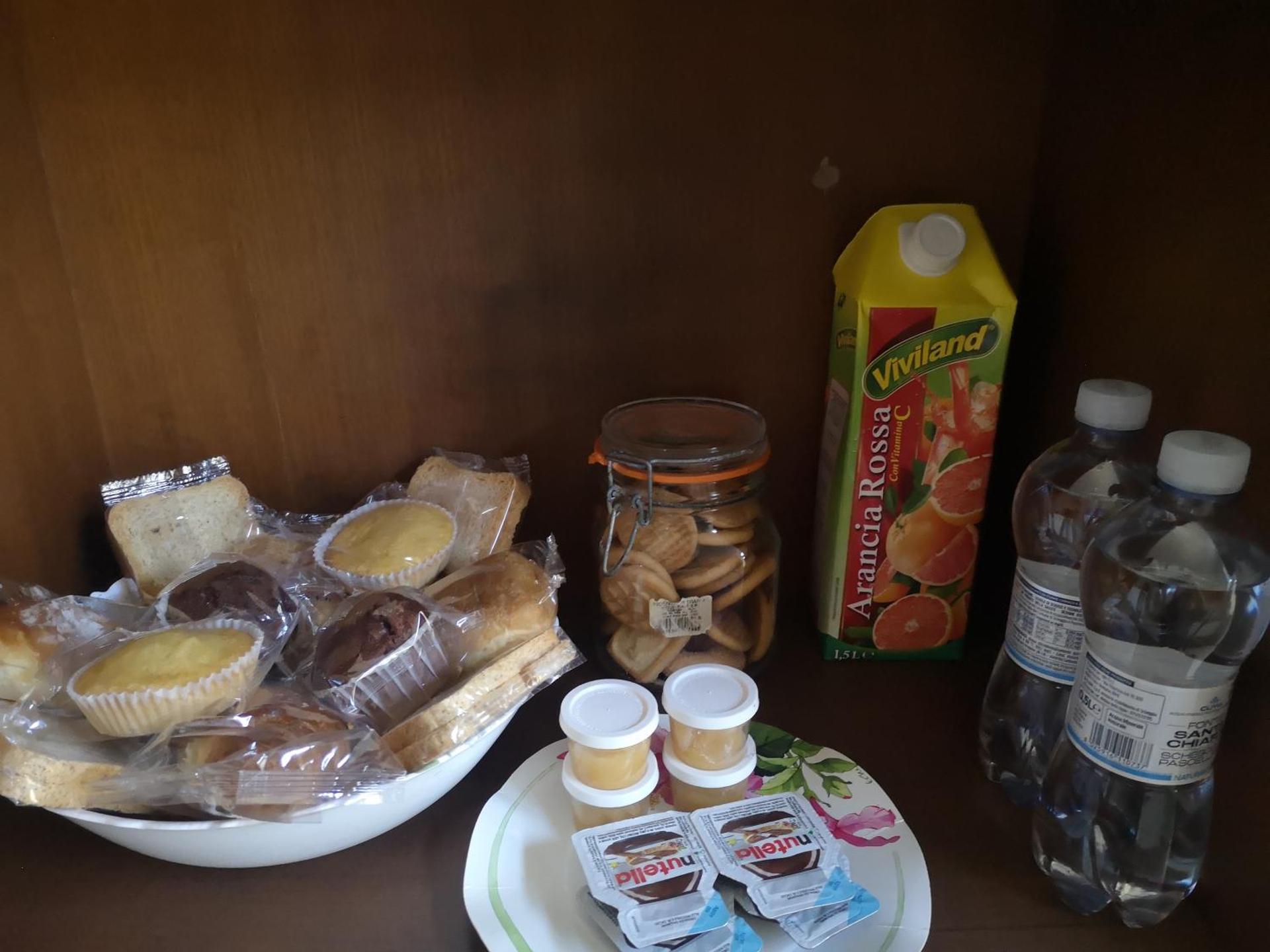 Ape Regina agriturismo 2 Montelarco