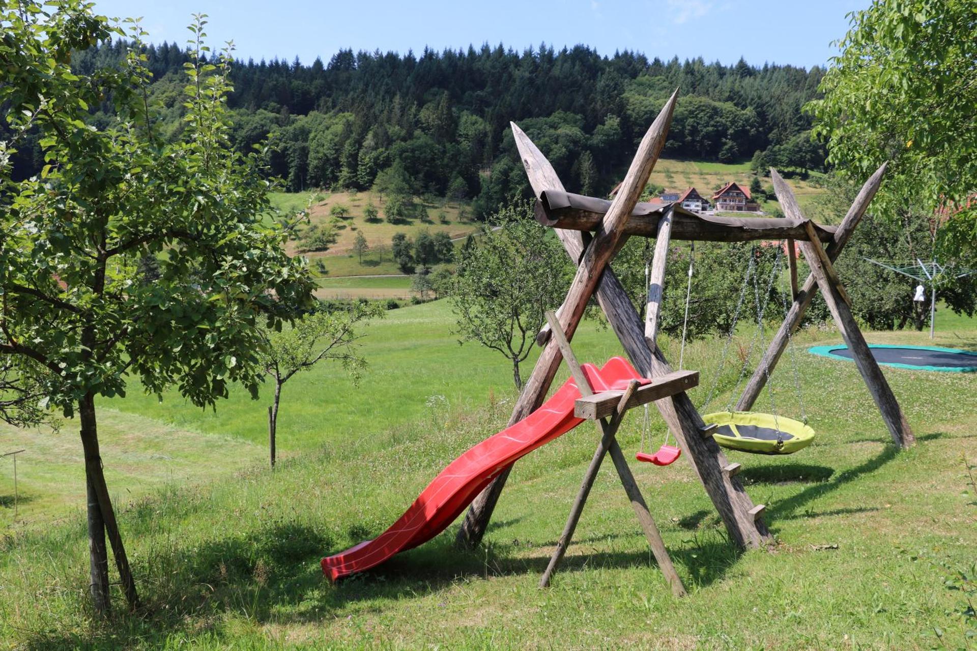 Superior One-Bedroom Apartment