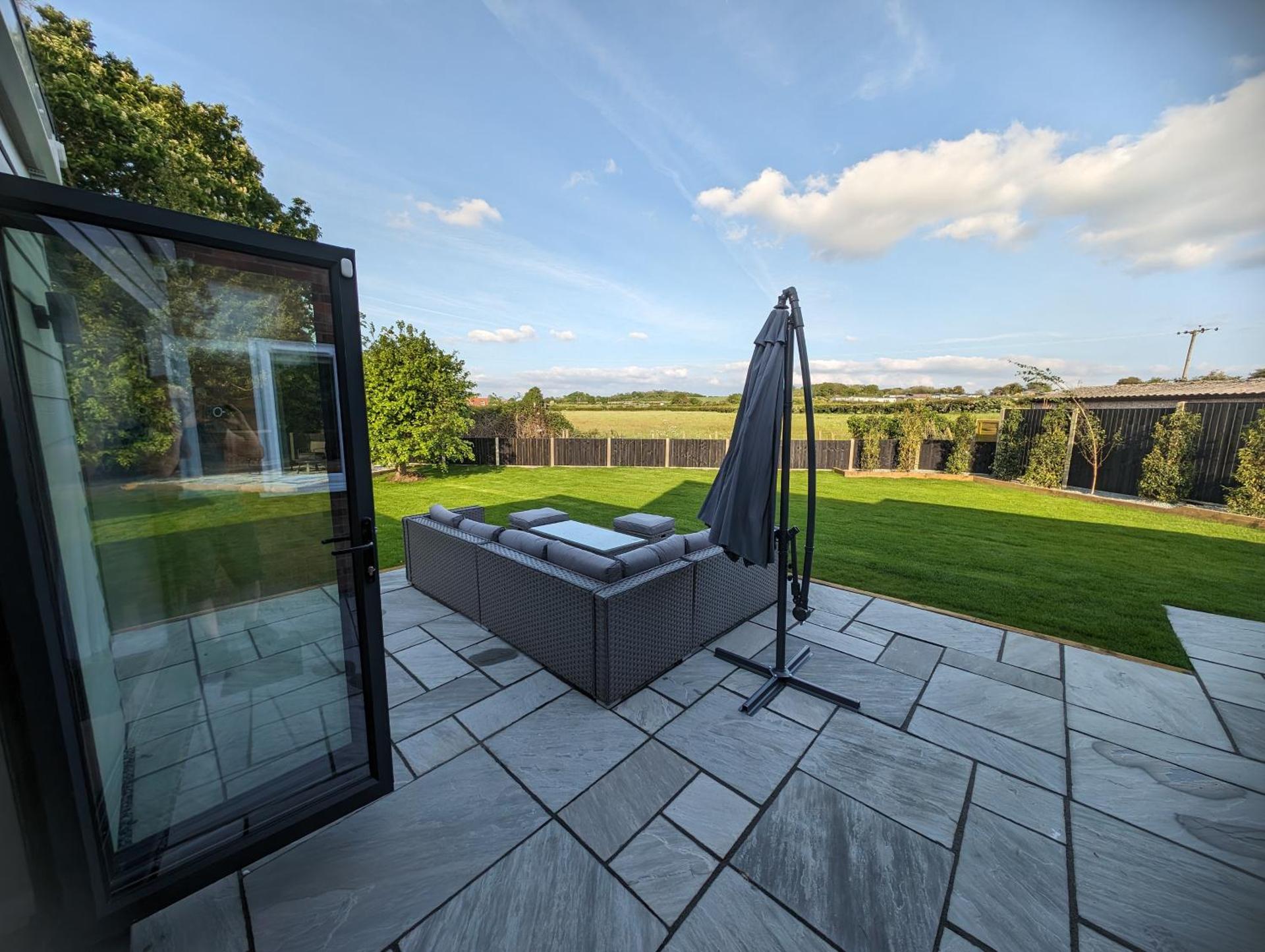 Hoot Hollow - Hot Tub Hideaway