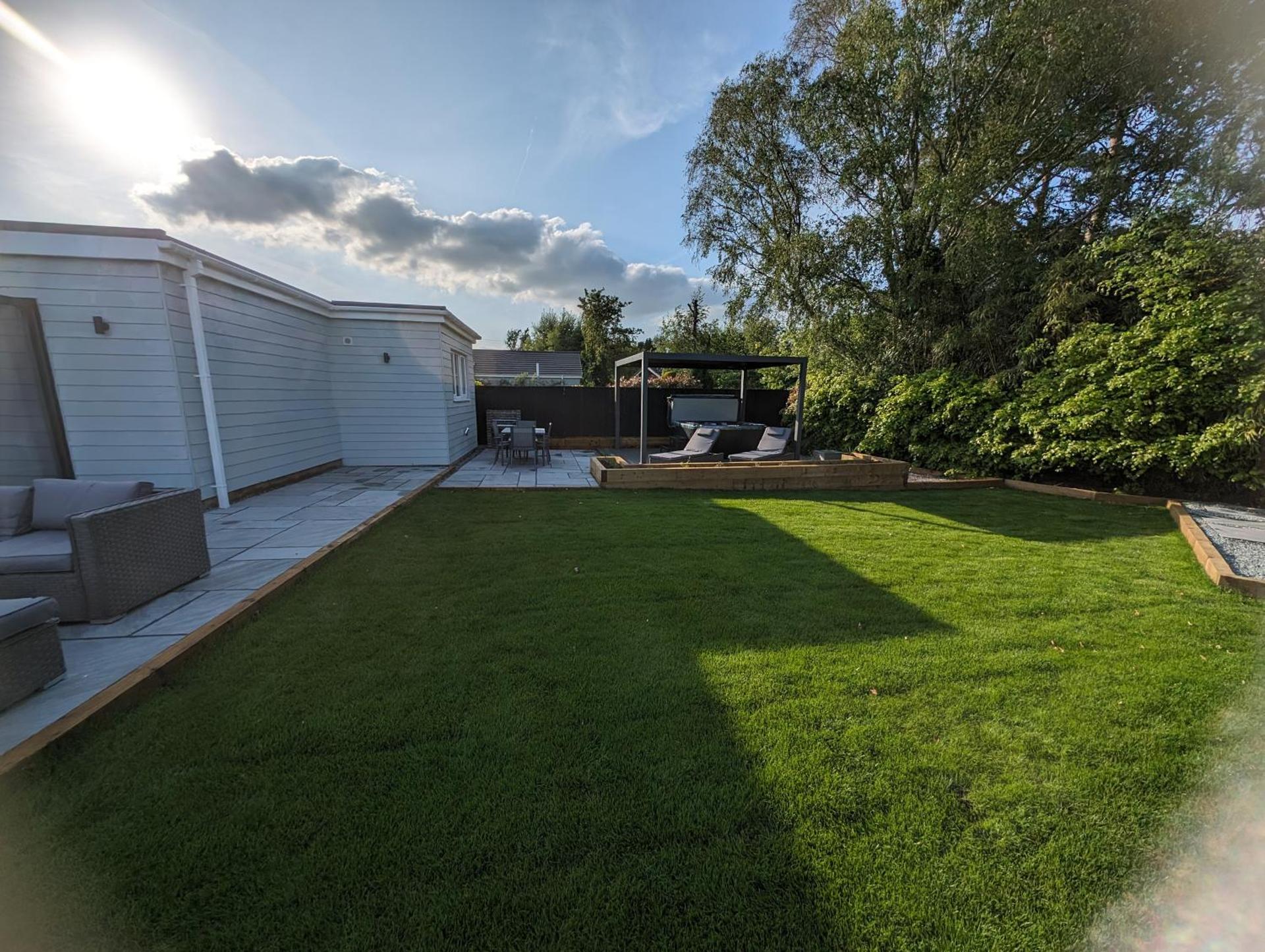 Hoot Hollow - Hot Tub Hideaway