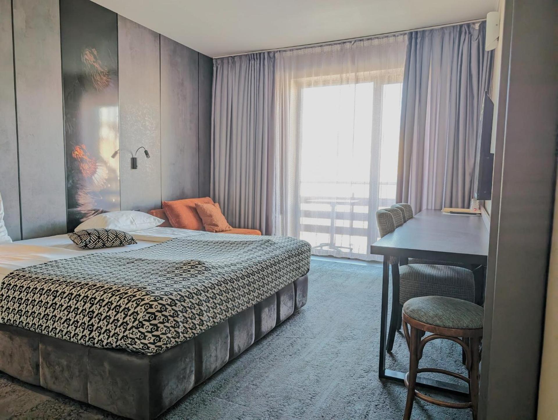 Triple Room (2 Adults + 1 Child)