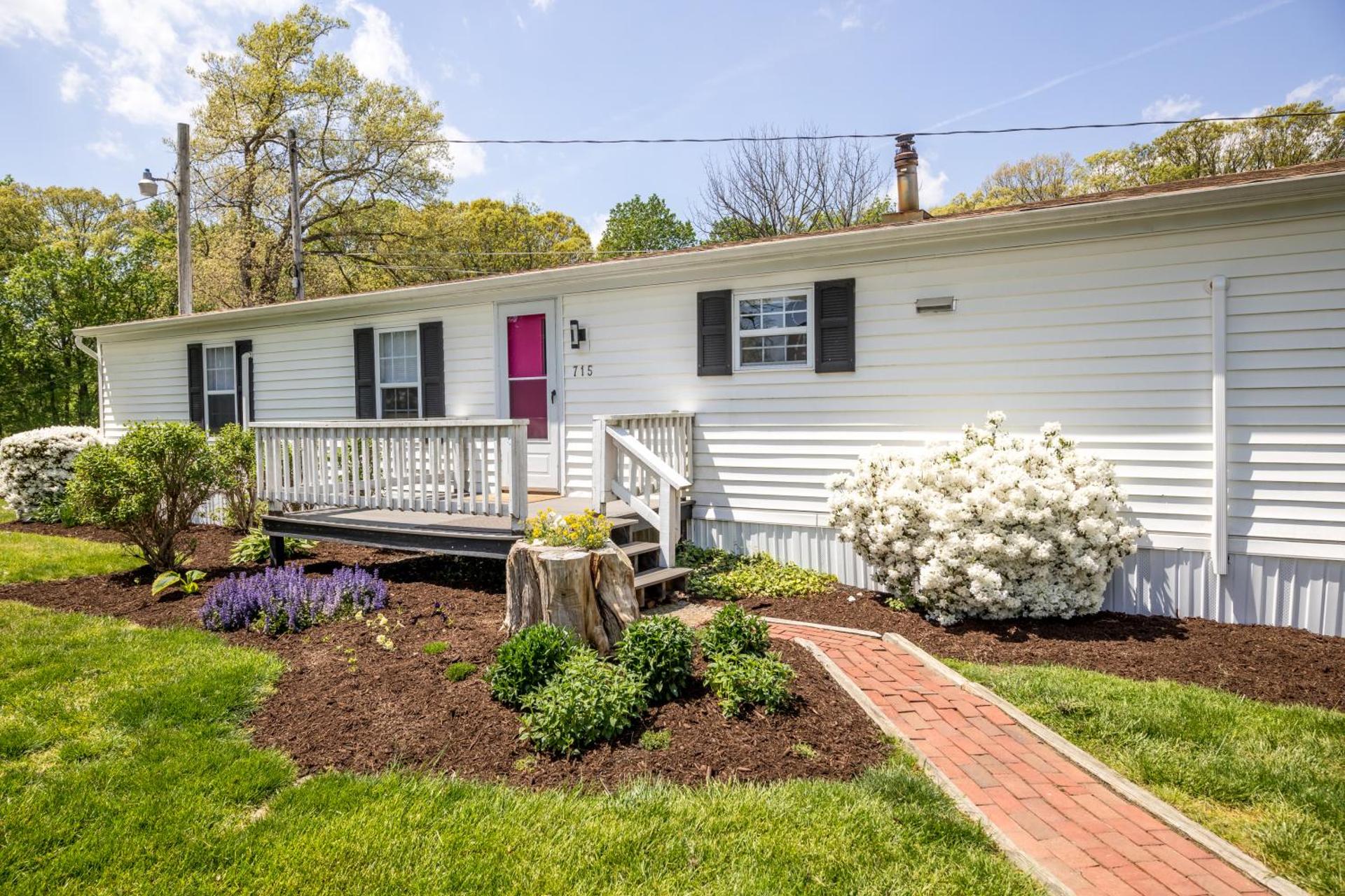 Watch Deer from a Farm Cottage