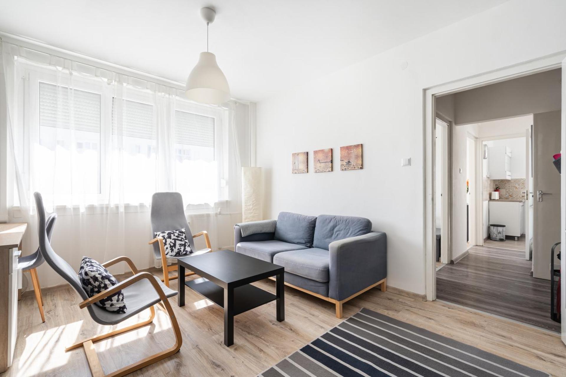 Lunar Love Apartment