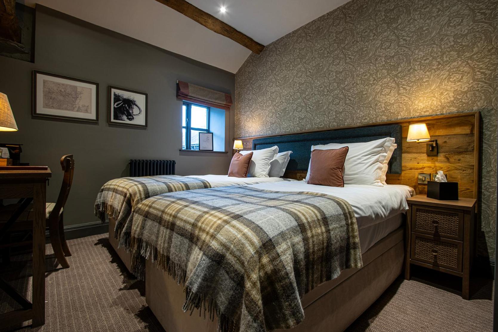 Queens Head Inn & Restaurant