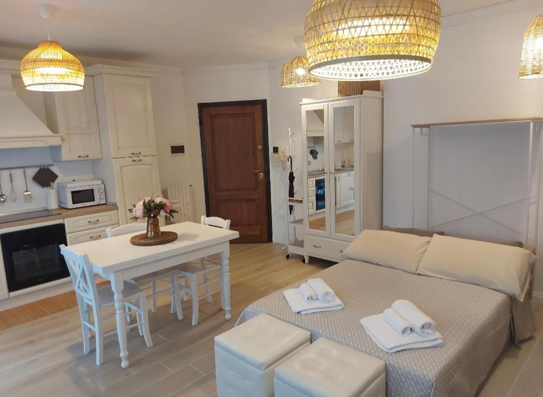 Incantevole Appartamento Monolocale Alba 2