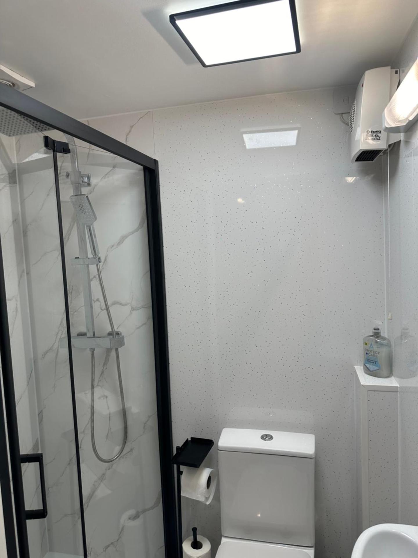 116 Maison Dieu Road Room D in Dover