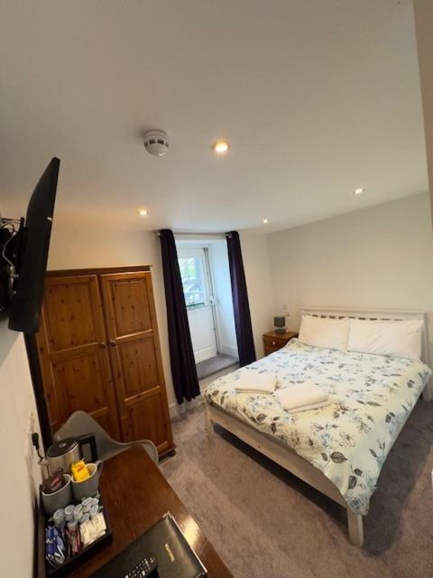 The White Lion Hotel